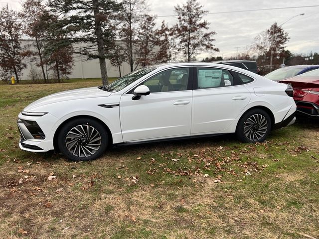 2025 Hyundai Sonata Hybrid Limited