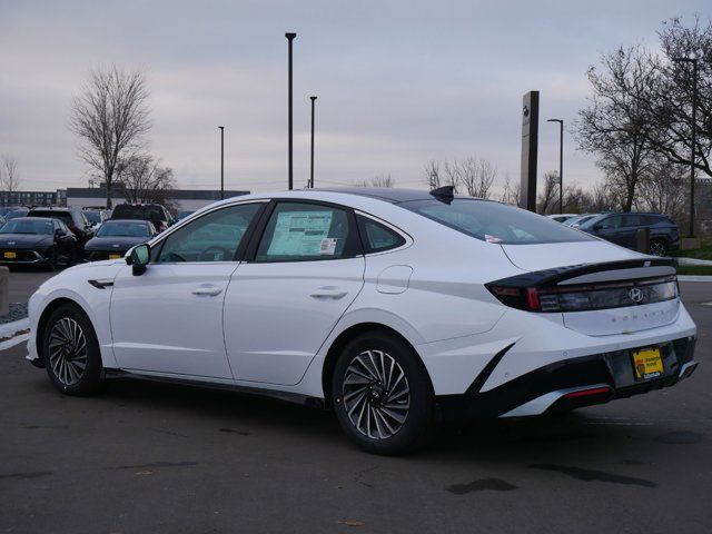 2025 Hyundai Sonata Hybrid Limited