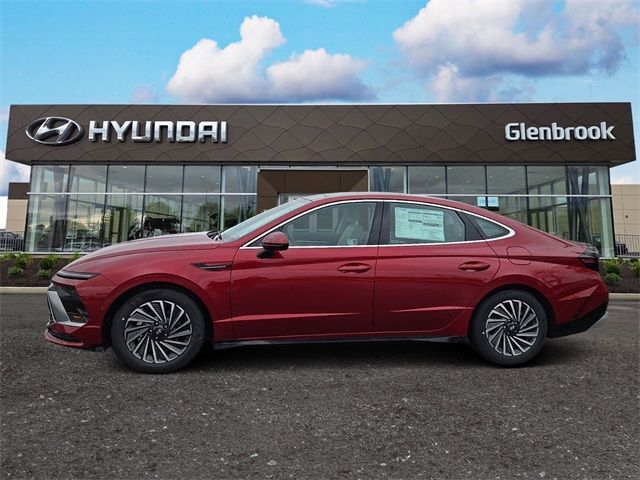 2025 Hyundai Sonata Hybrid Limited