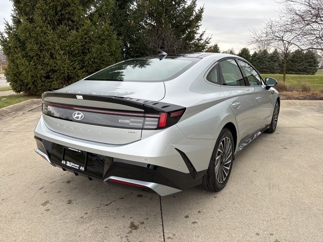 2025 Hyundai Sonata Hybrid Limited