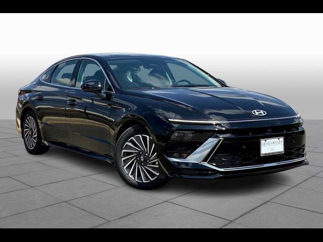 2025 Hyundai Sonata Hybrid Limited