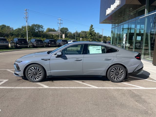 2025 Hyundai Sonata Hybrid Limited