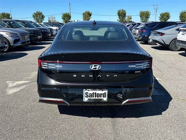 2025 Hyundai Sonata Hybrid Limited