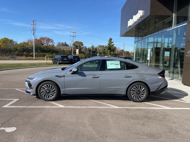 2025 Hyundai Sonata Hybrid Limited