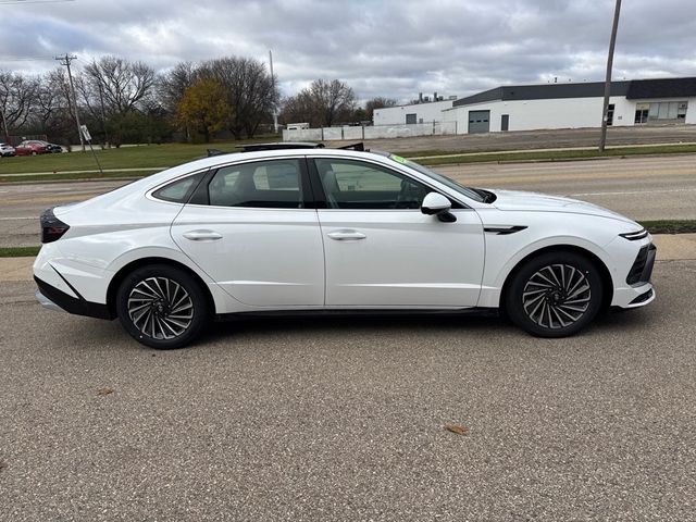 2025 Hyundai Sonata Hybrid Limited