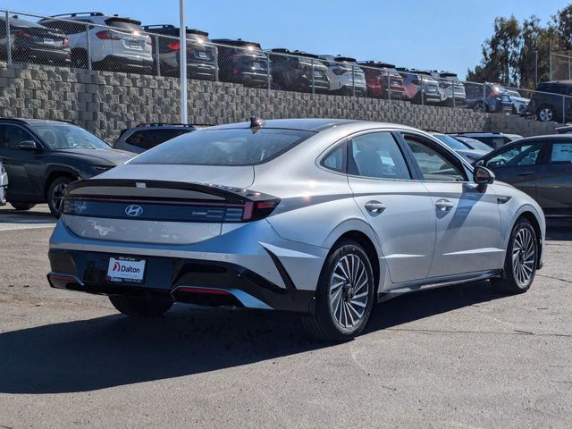 2025 Hyundai Sonata Hybrid Limited