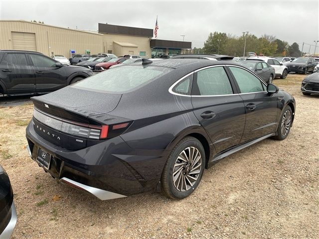 2025 Hyundai Sonata Hybrid Limited