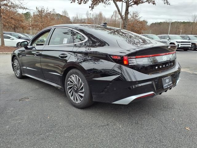 2025 Hyundai Sonata Hybrid Limited