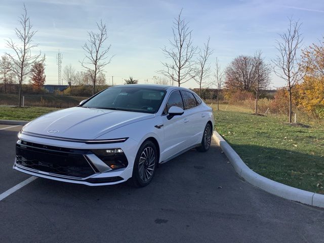 2025 Hyundai Sonata Hybrid Limited