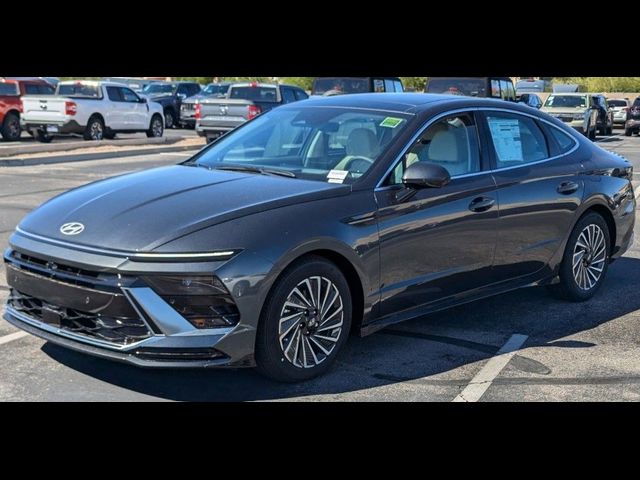 2025 Hyundai Sonata Hybrid Limited