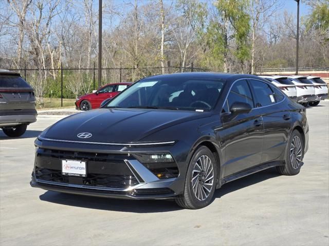 2025 Hyundai Sonata Hybrid Limited