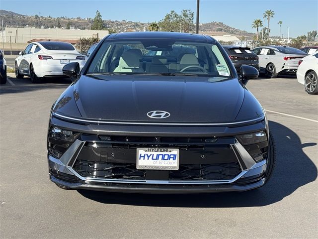 2025 Hyundai Sonata Hybrid Limited