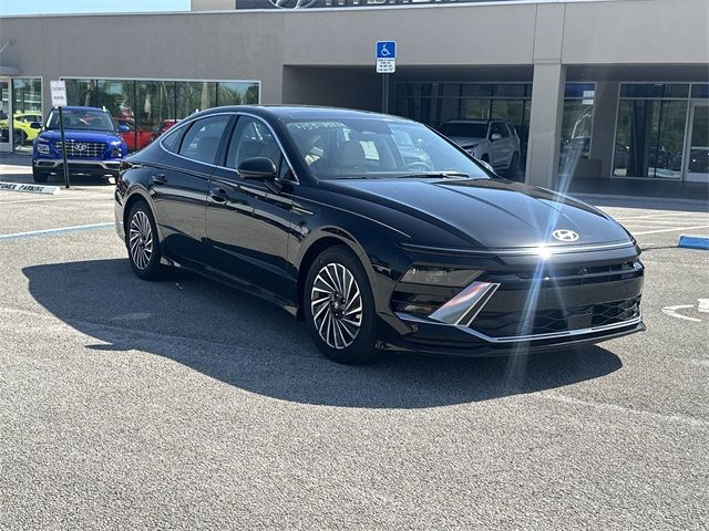 2025 Hyundai Sonata Hybrid Limited