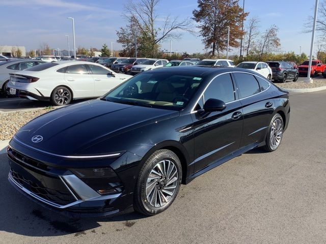 2025 Hyundai Sonata Hybrid Limited