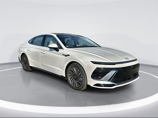 2025 Hyundai Sonata Hybrid Limited