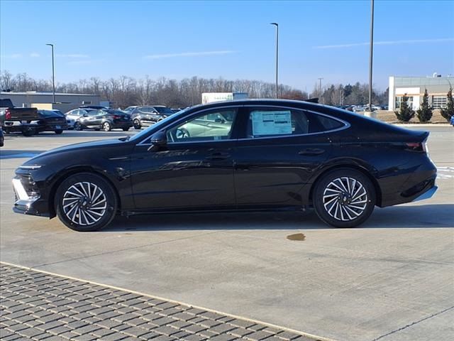 2025 Hyundai Sonata Hybrid Limited