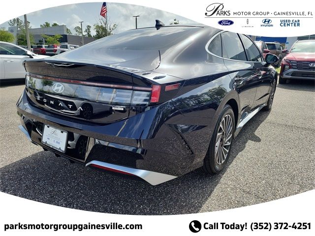2025 Hyundai Sonata Hybrid Limited