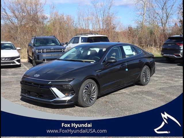 2025 Hyundai Sonata Hybrid Limited