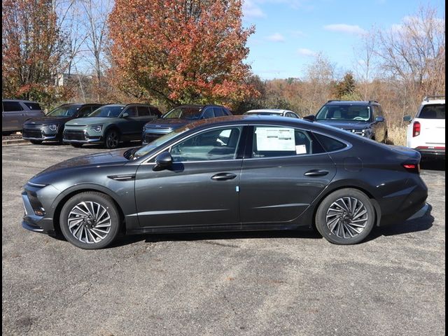 2025 Hyundai Sonata Hybrid Limited