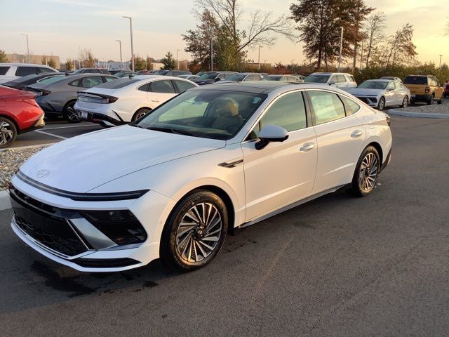 2025 Hyundai Sonata Hybrid Limited