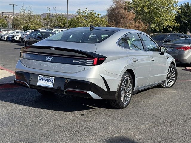 2025 Hyundai Sonata Hybrid Limited