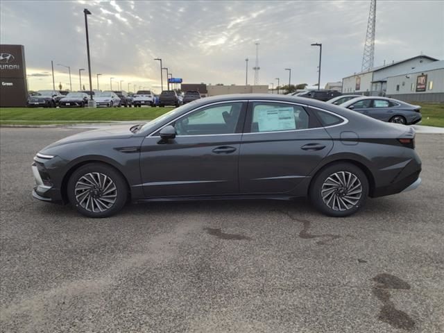 2025 Hyundai Sonata Hybrid SEL