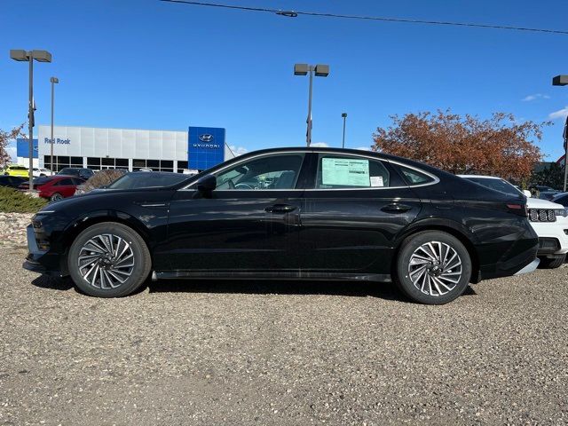 2025 Hyundai Sonata Hybrid SEL