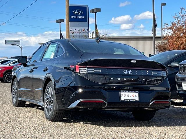 2025 Hyundai Sonata Hybrid SEL