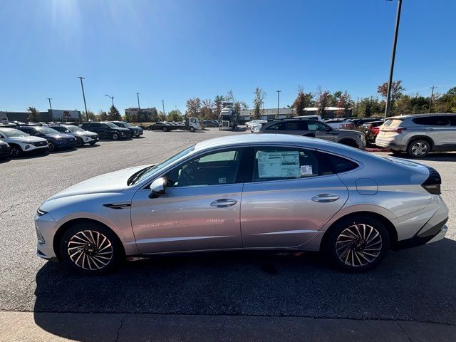 2025 Hyundai Sonata Hybrid SEL