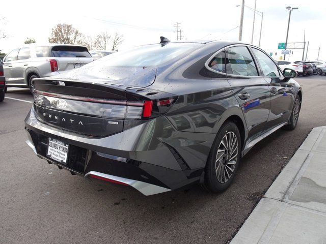 2025 Hyundai Sonata Hybrid SEL