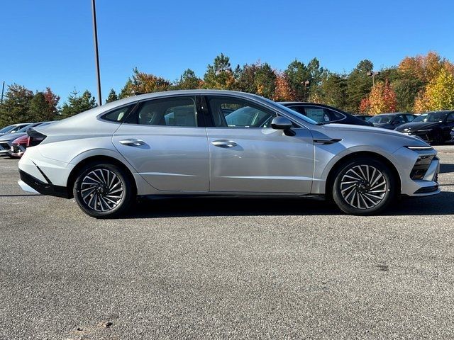 2025 Hyundai Sonata Hybrid SEL