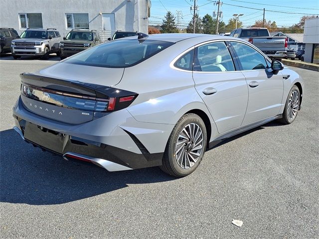 2025 Hyundai Sonata Hybrid SEL