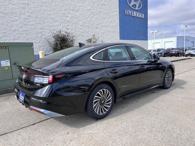 2025 Hyundai Sonata Hybrid SEL