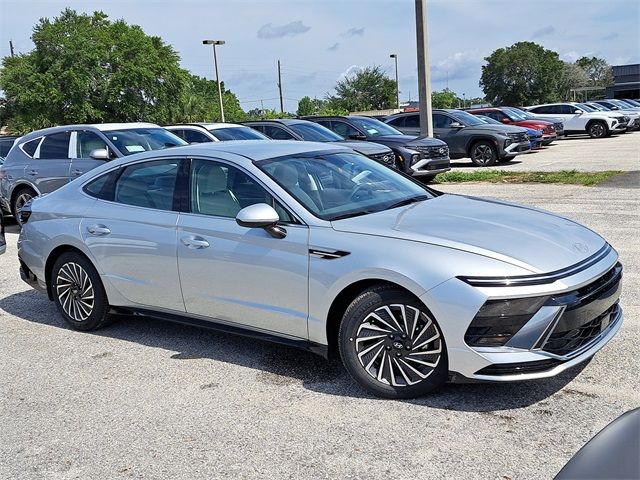 2025 Hyundai Sonata Hybrid SEL