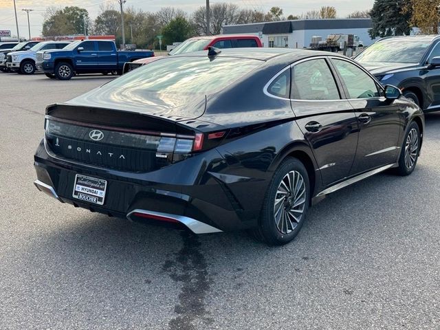 2025 Hyundai Sonata Hybrid SEL