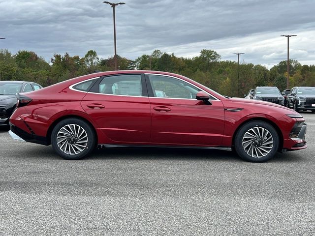 2025 Hyundai Sonata Hybrid SEL