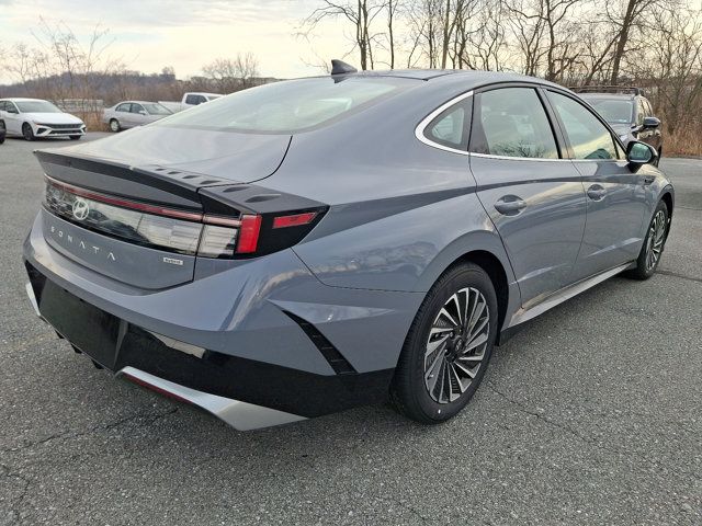 2025 Hyundai Sonata Hybrid SEL