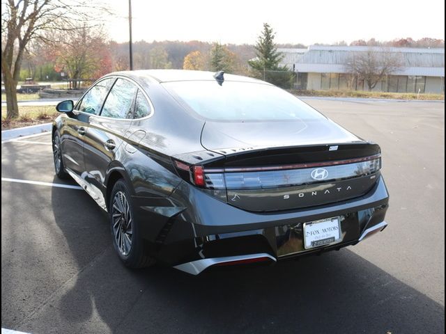 2025 Hyundai Sonata Hybrid SEL