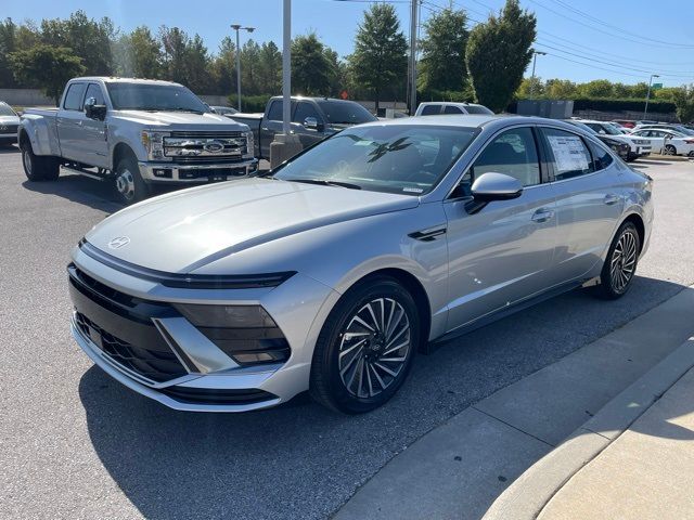 2025 Hyundai Sonata Hybrid SEL