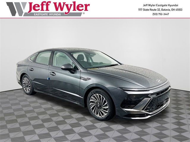 2025 Hyundai Sonata Hybrid SEL
