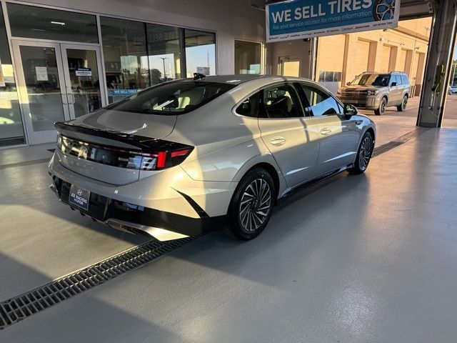 2025 Hyundai Sonata Hybrid SEL