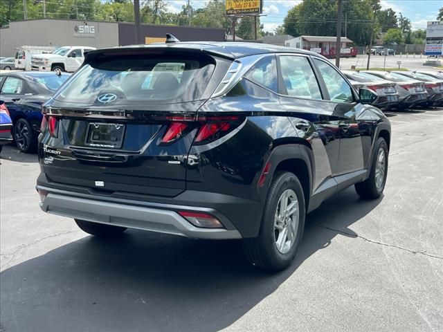 2025 Hyundai Tucson SE