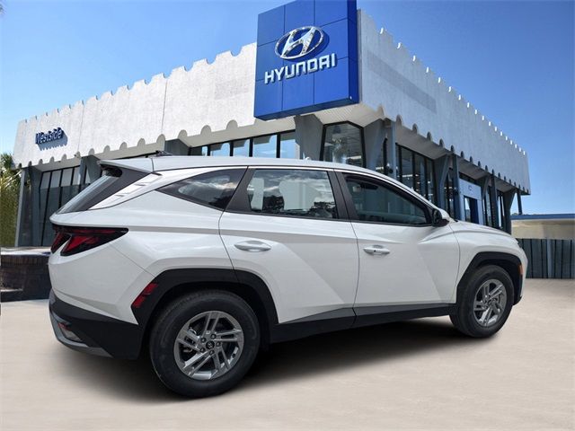 2025 Hyundai Tucson SE