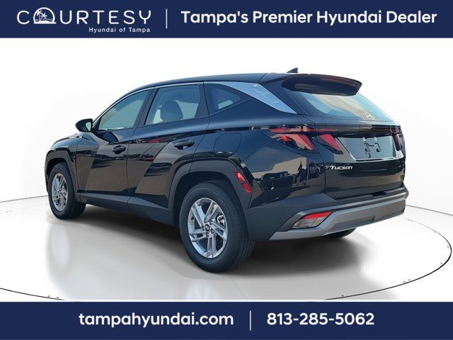 2025 Hyundai Tucson SE