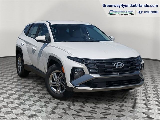 2025 Hyundai Tucson SE