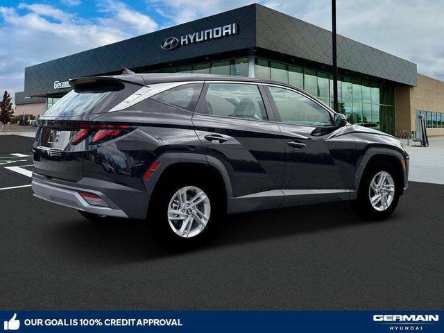 2025 Hyundai Tucson SE