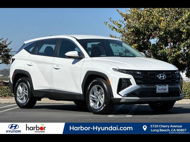 2025 Hyundai Tucson SE