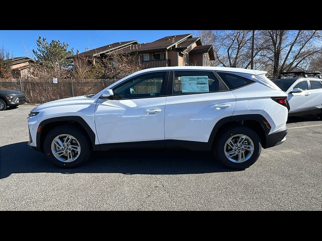 2025 Hyundai Tucson SE