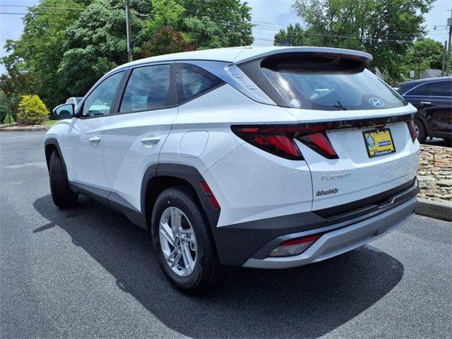 2025 Hyundai Tucson SE