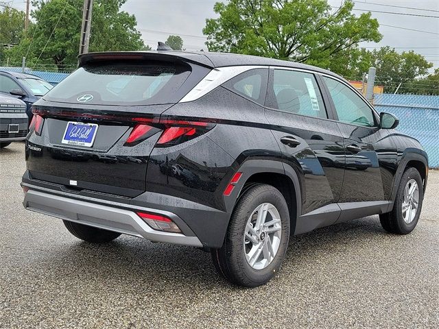 2025 Hyundai Tucson SE